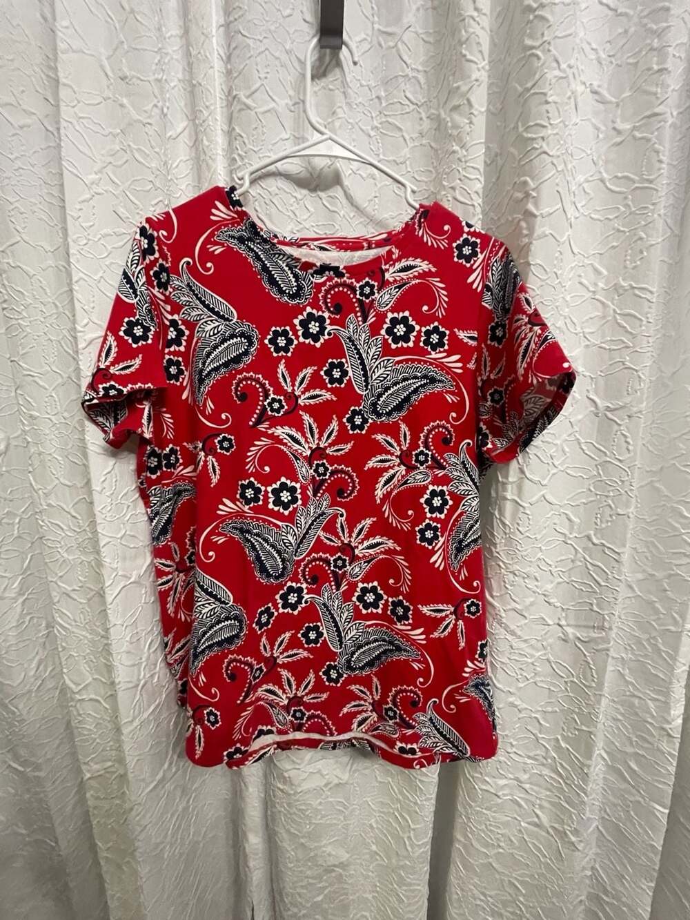 Talbots Woman Paisley Short Sleeve Top Size X Red Cotton Blend